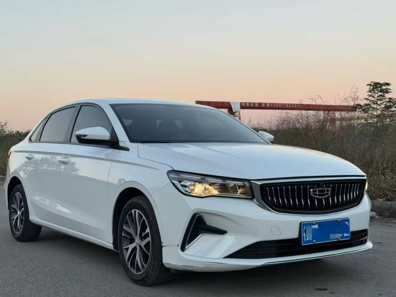 桂林22年吉利帝豪3