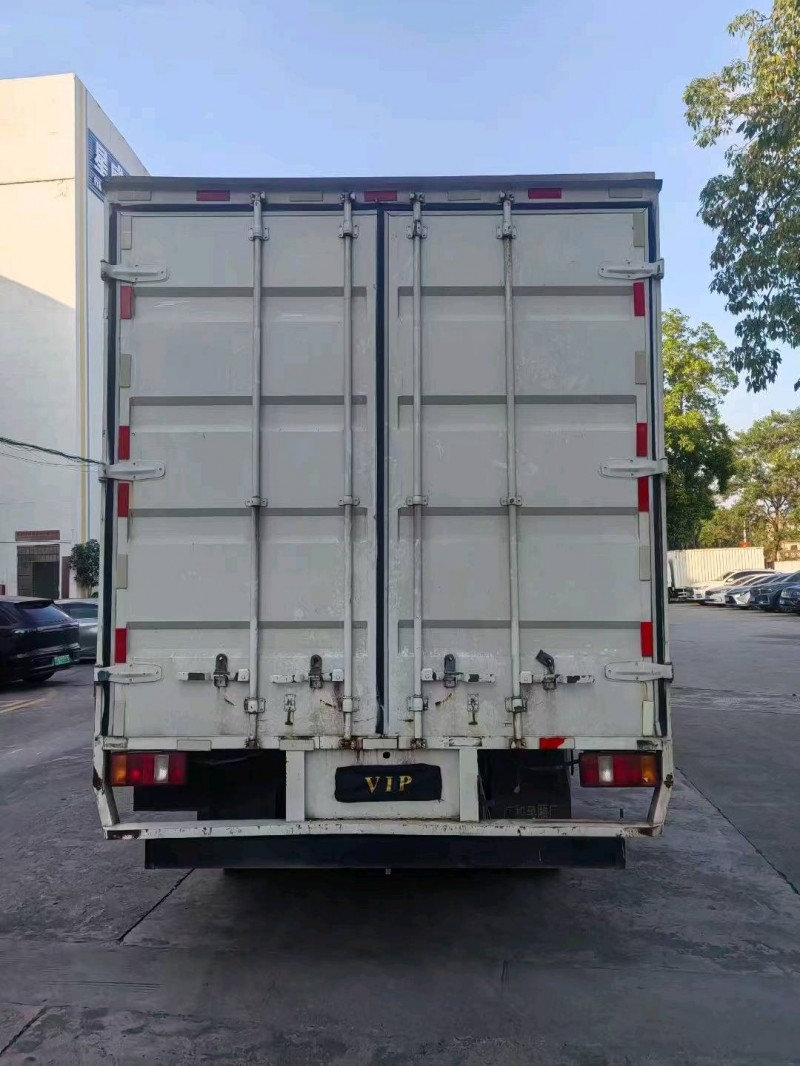 上饶25年卡车系列重汽豪曼7