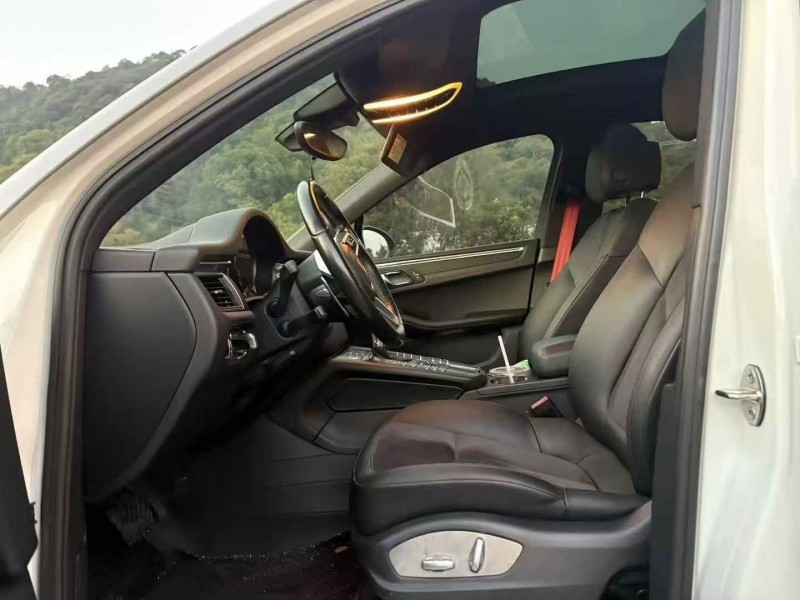 嘉兴16年保时捷Macan4