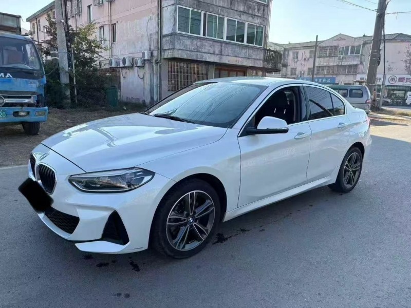 徐州23年宝马1系3