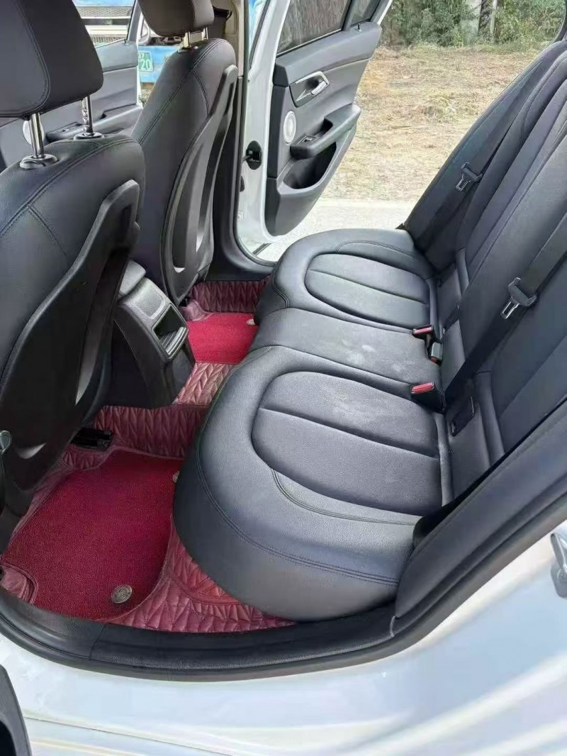 徐州23年宝马1系4