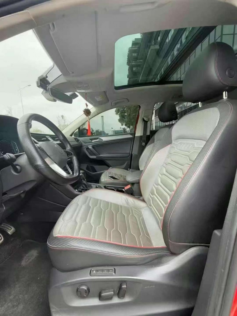 东莞21年大众途观4