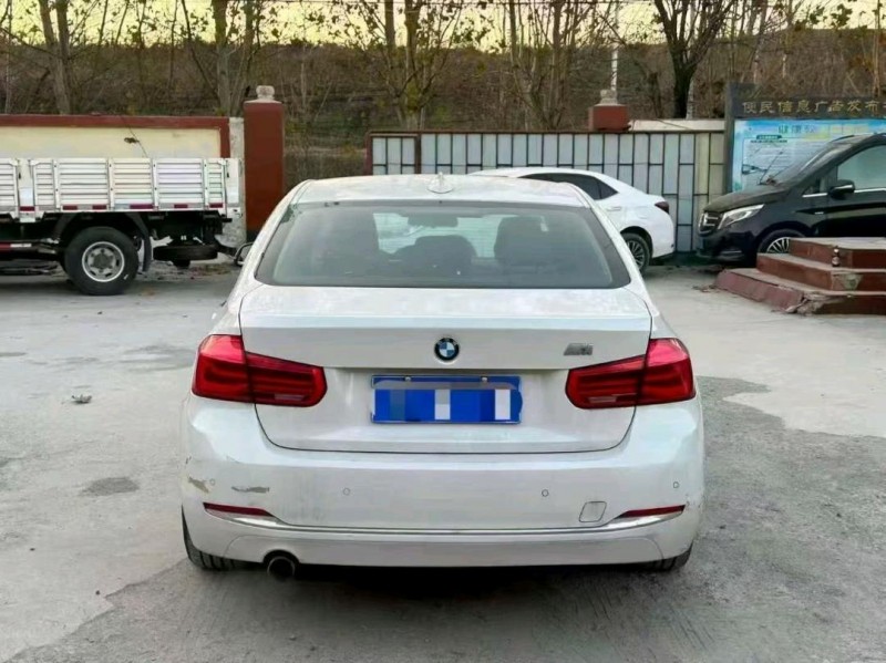 淄博16年宝马3系9