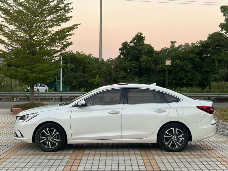 汕头18年长安汽车逸动3