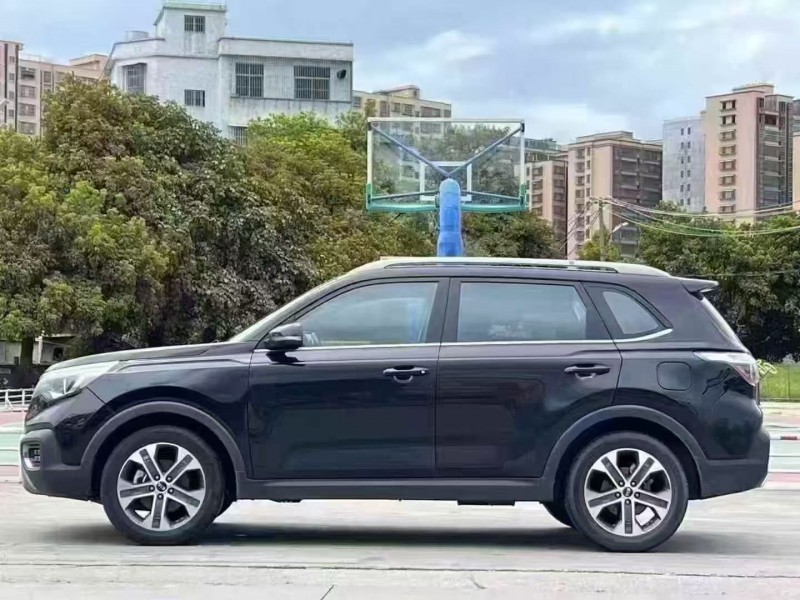 汕尾18年起亚智跑2