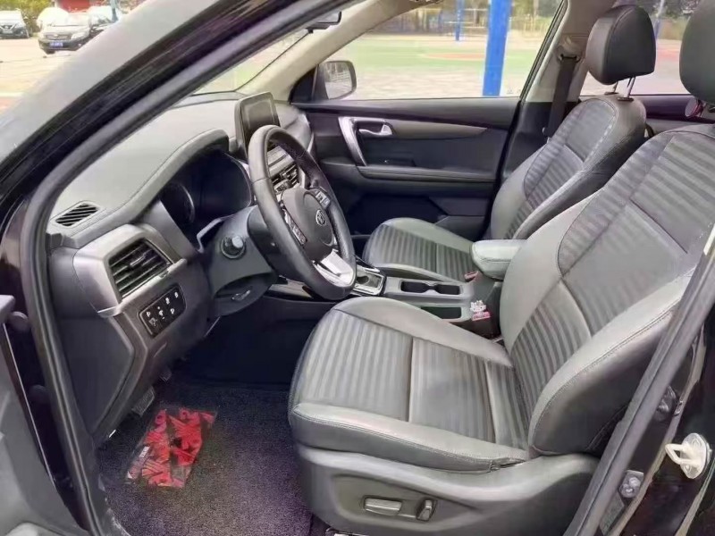 汕尾18年起亚智跑6