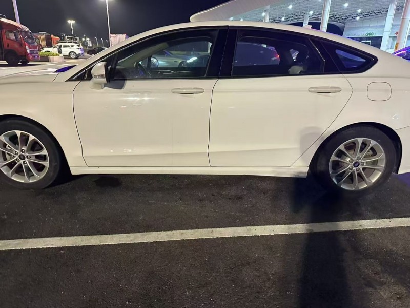 汕尾20年福特蒙迪欧2