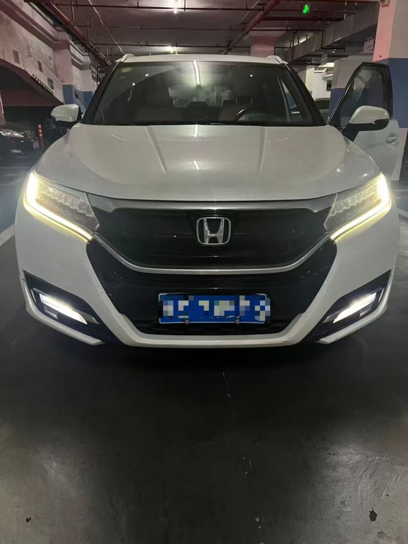 汕尾17年本田URV1