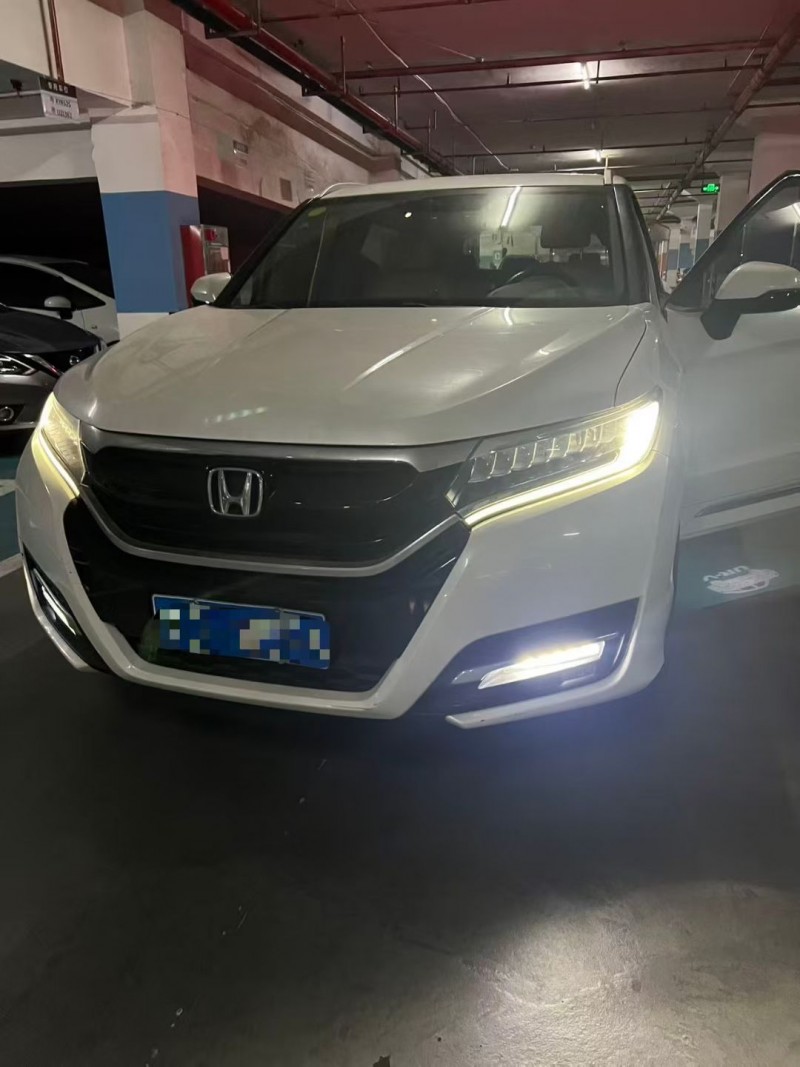 汕尾17年本田URV2