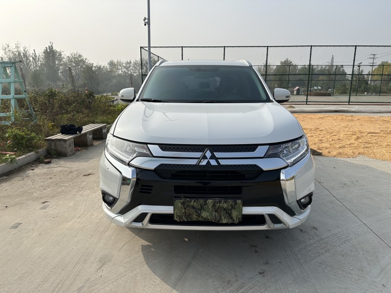 徐州22年三菱欧蓝德1