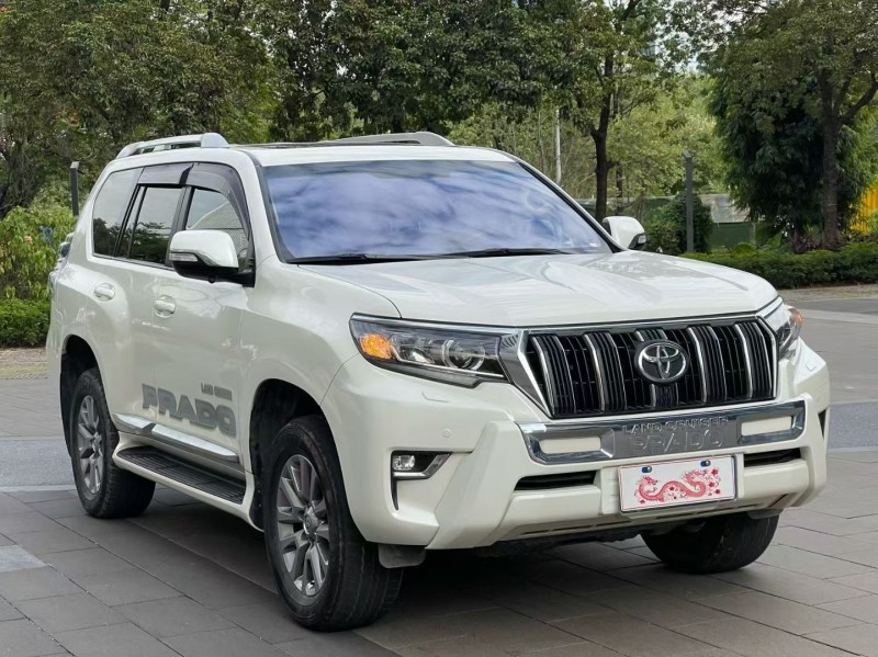佛山19年丰田普拉多2