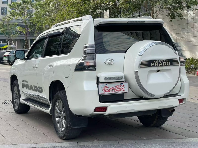 佛山19年丰田普拉多7