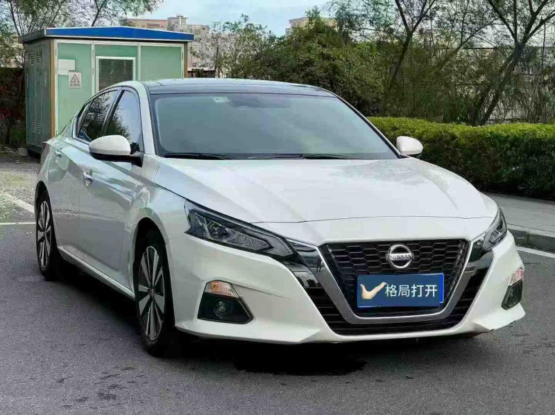 东莞22年日产天籁2