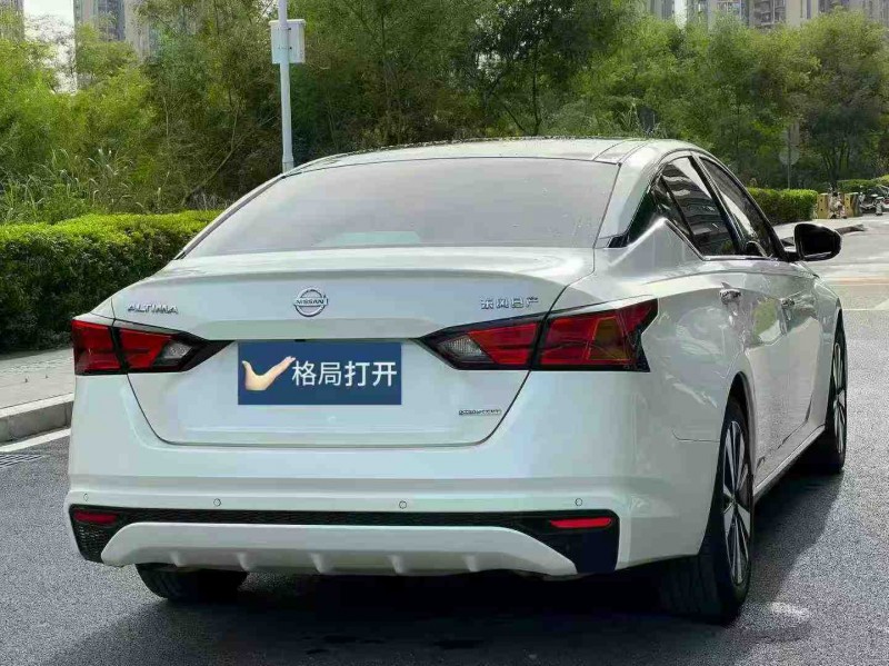 东莞22年日产天籁7