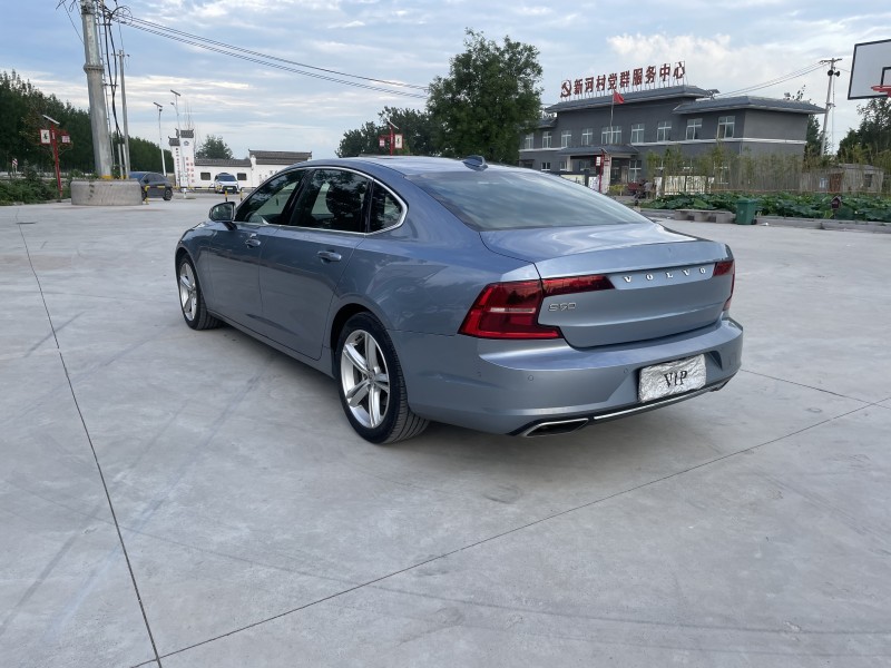 徐州18年沃尔沃S908