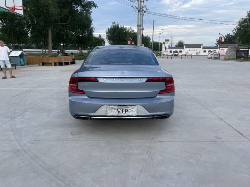 徐州18年沃尔沃S909