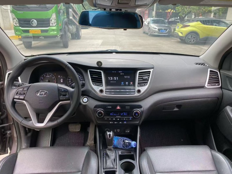 汕尾18年现代途胜8