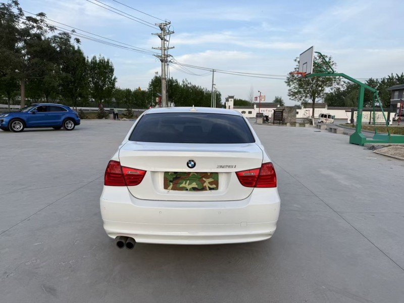 徐州11年宝马3系8