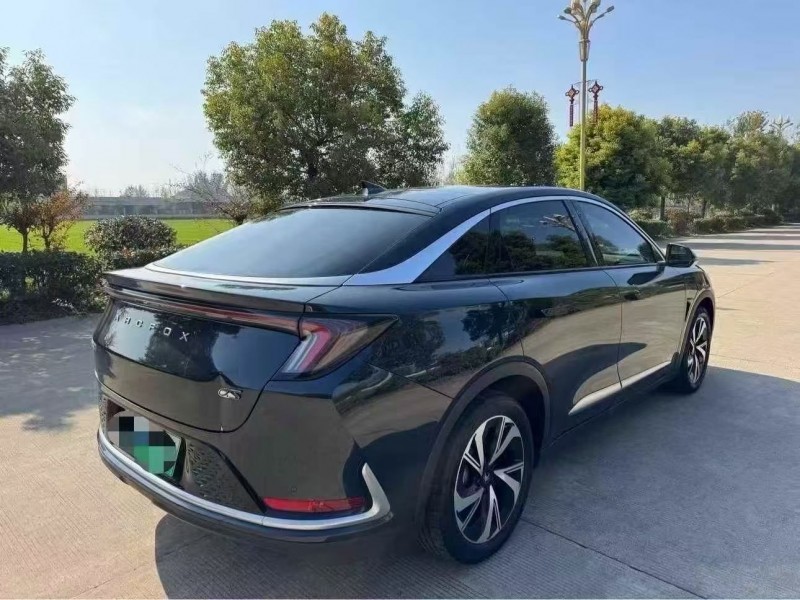 常州23年极狐汽车阿尔法8