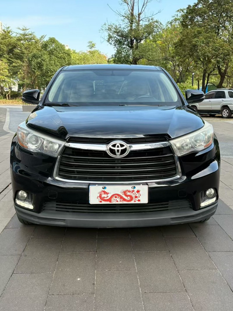 佛山16年丰田汉兰达1