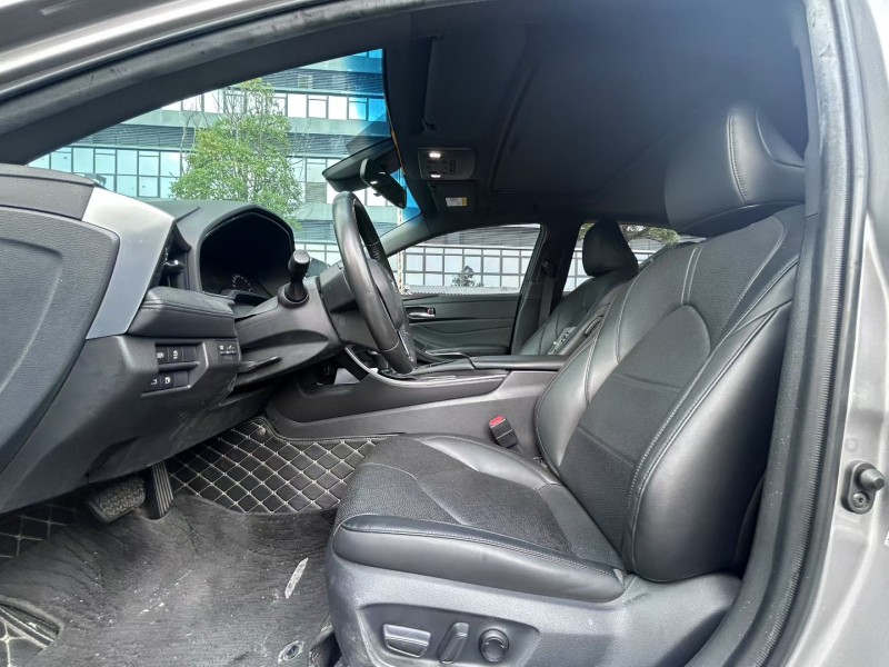 东莞19年丰田亚洲龙4