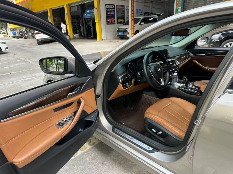 汕头17年宝马5系2