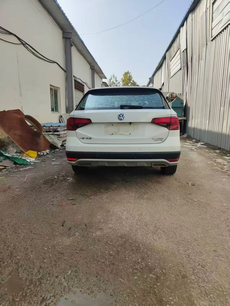 连云港17年大众蔚领3