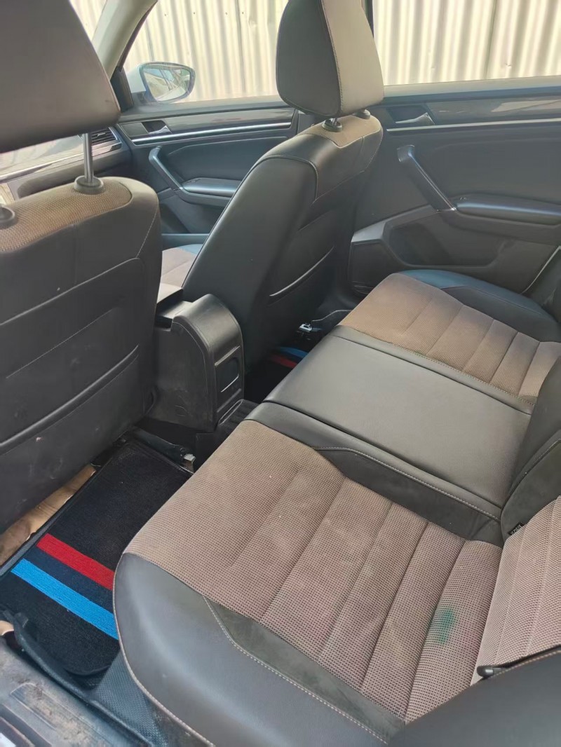 连云港17年大众蔚领5