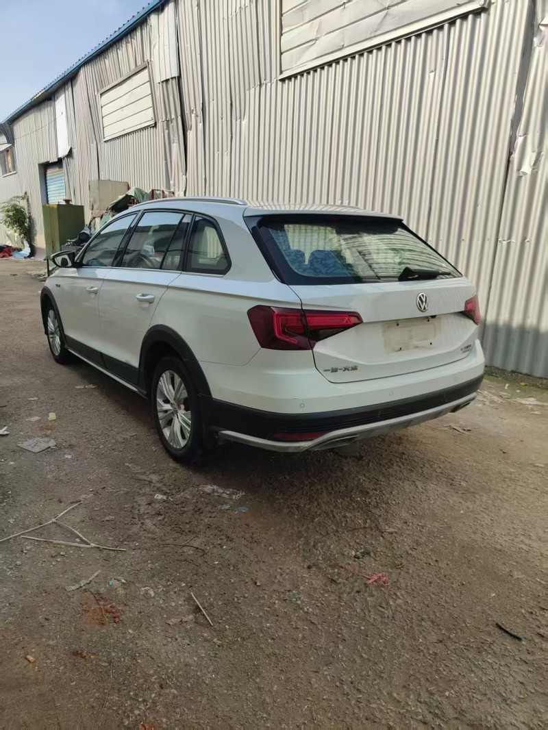 连云港17年大众蔚领6