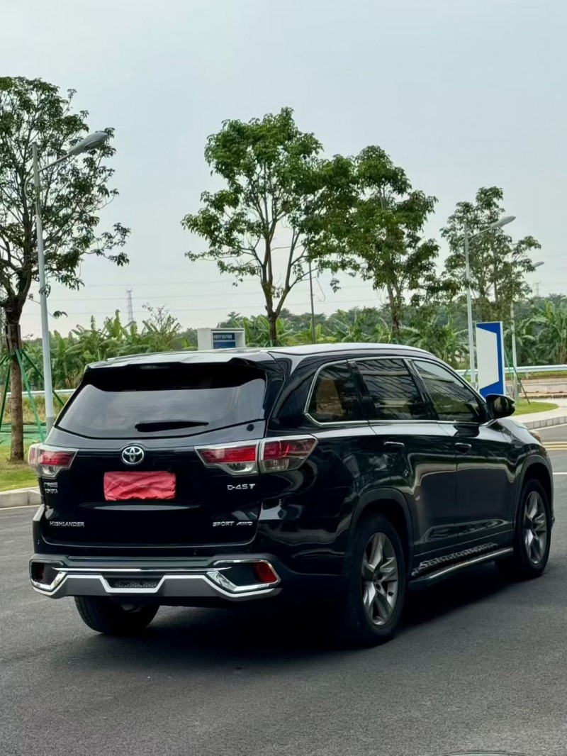 汕头15年丰田汉兰达8