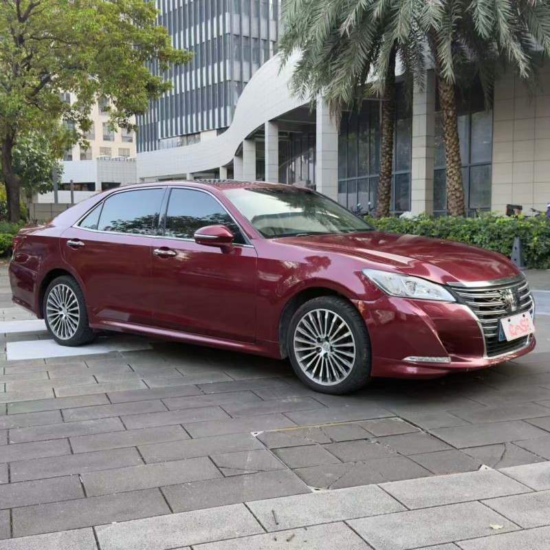 佛山15年丰田皇冠2