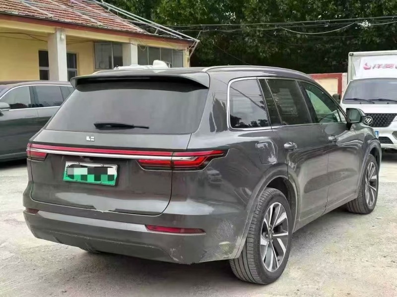 淄博22年理想理想ONE8