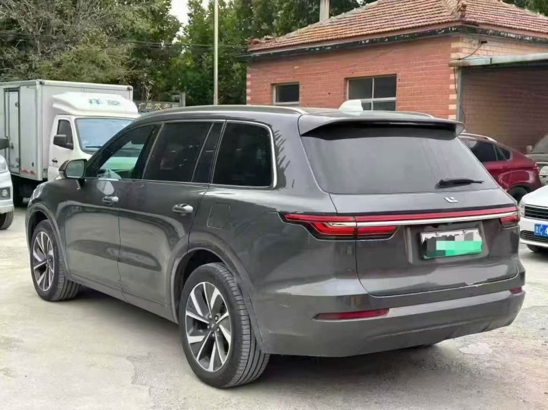 淄博22年理想理想ONE9