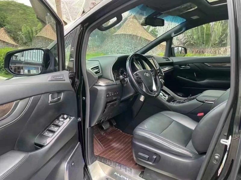 深圳19年丰田埃尔法6