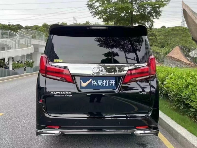 深圳19年丰田埃尔法9