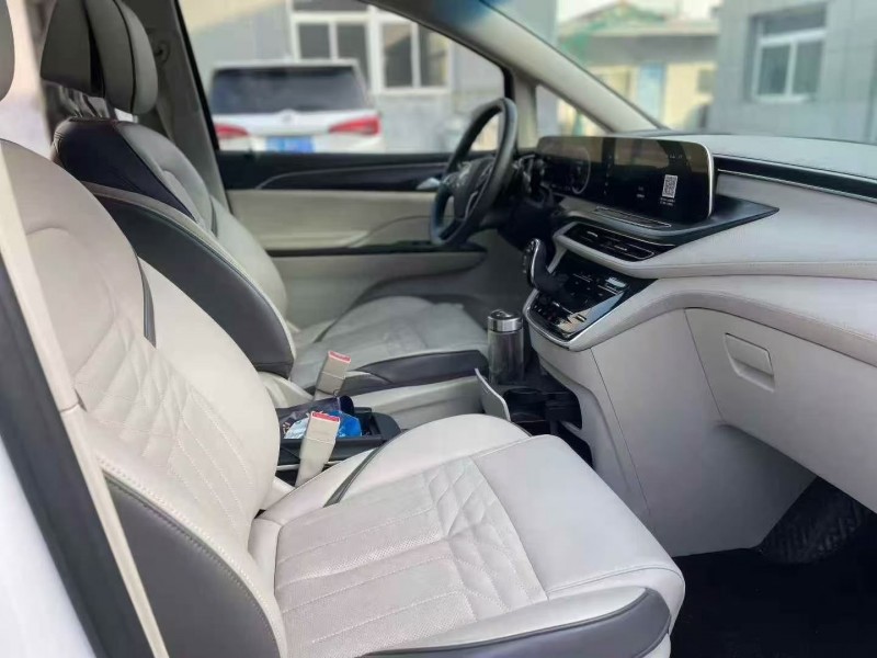 东营22年别克GL85