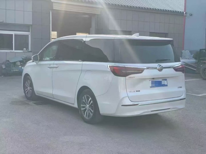 东营22年别克GL88