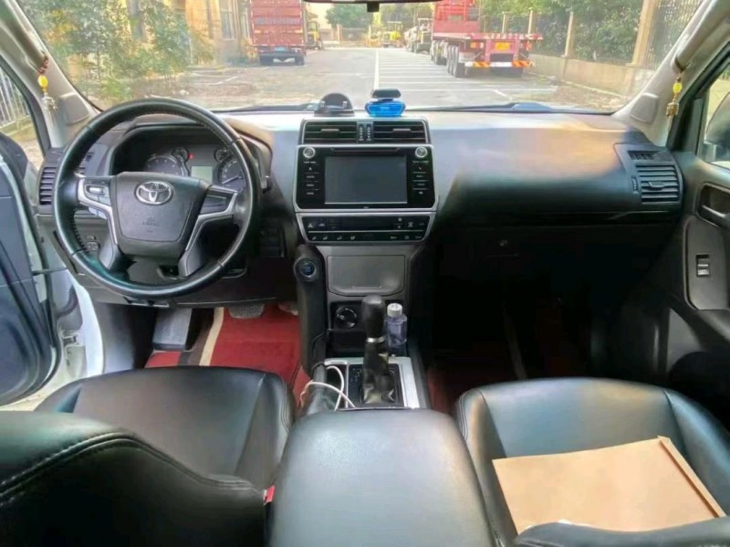 徐州20年丰田普拉多4