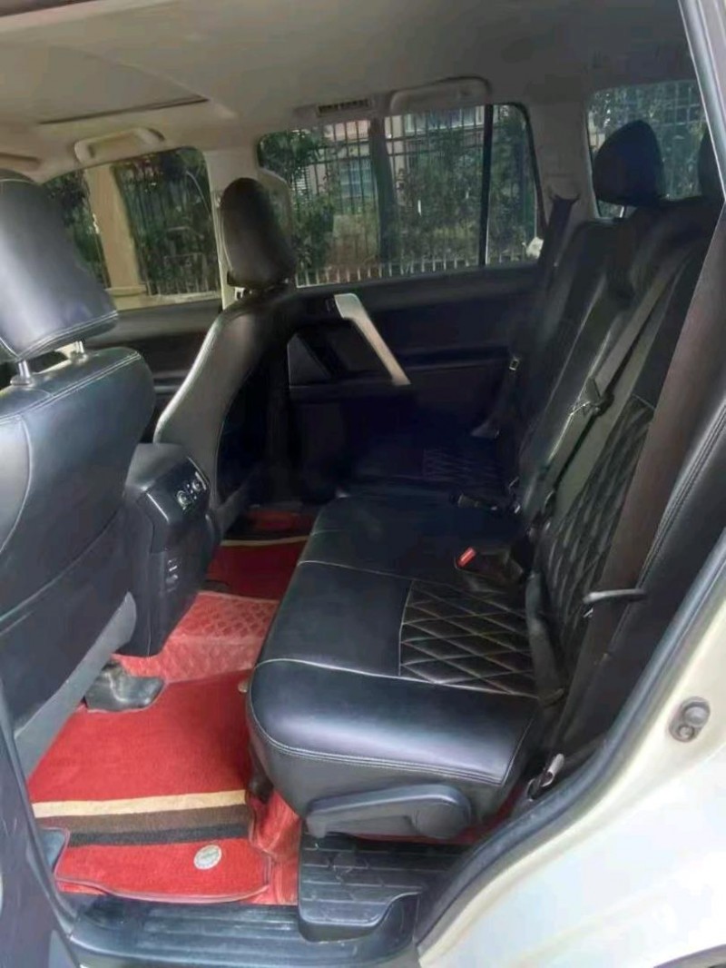 徐州20年丰田普拉多5