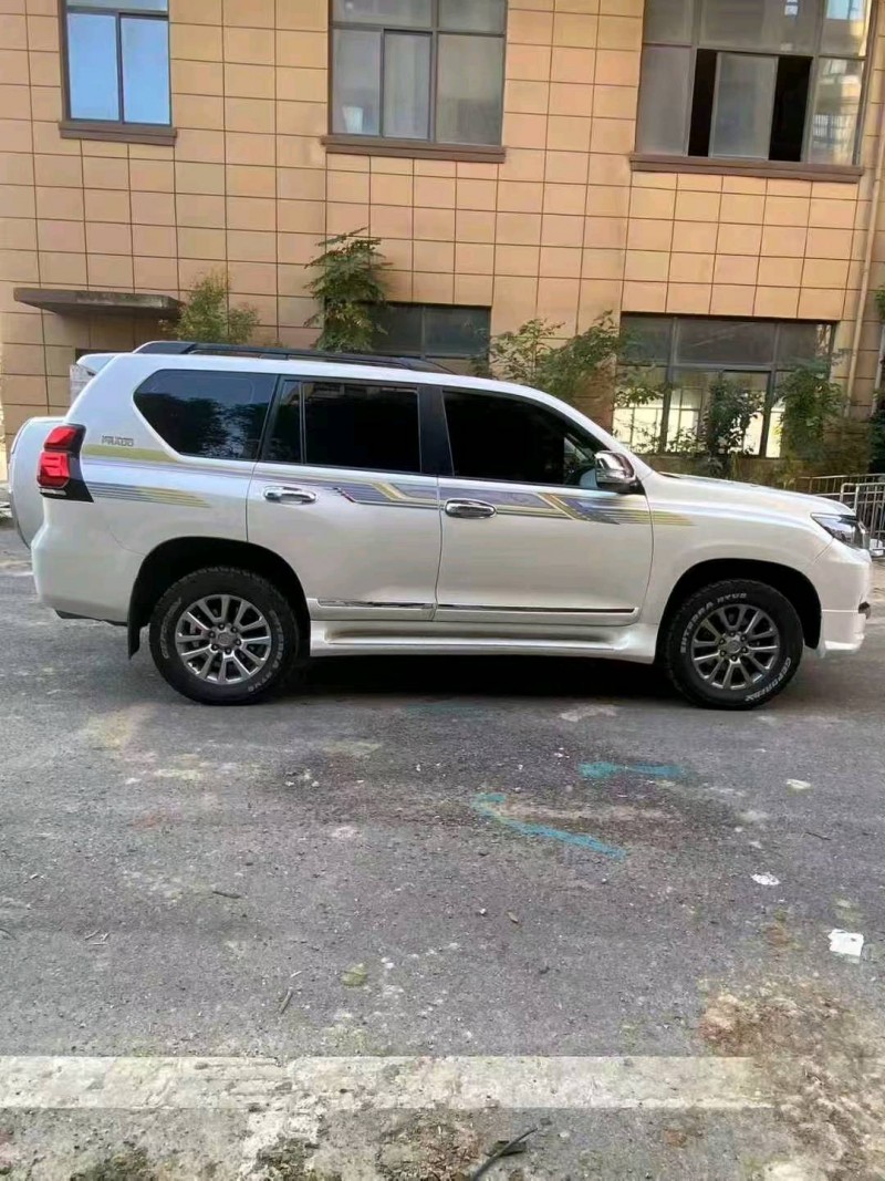 徐州20年丰田普拉多8