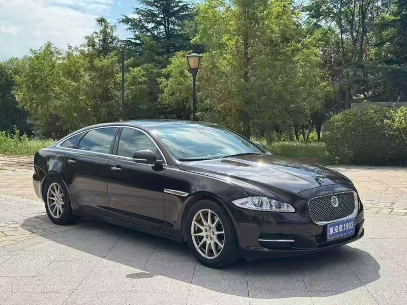 泰安16年捷豹XJL2