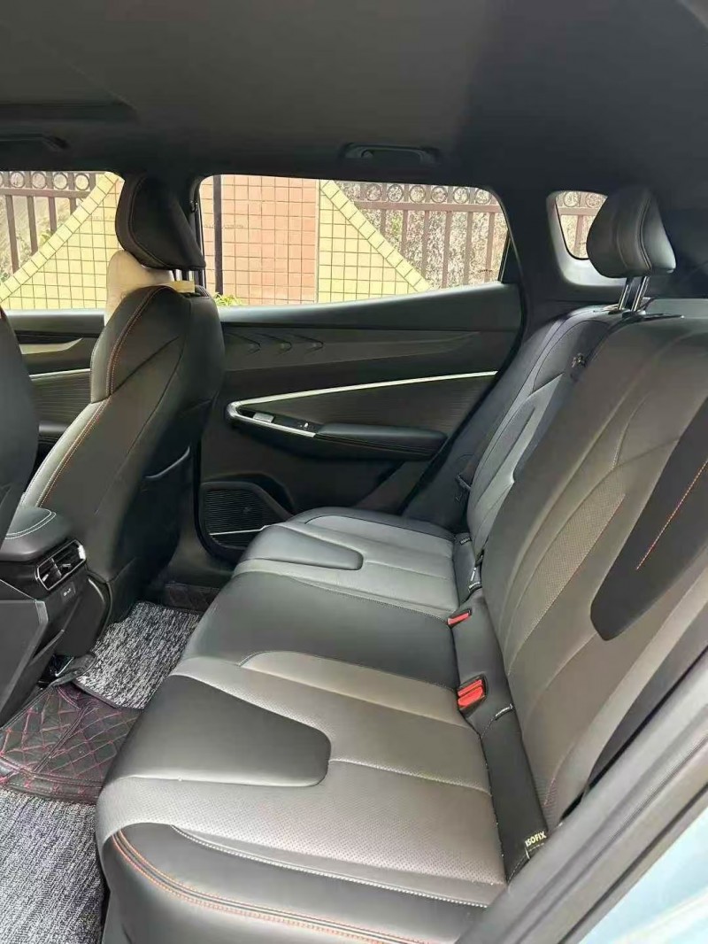 东莞24年吉利博越4