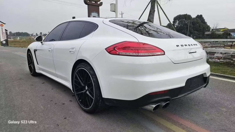 泸州15年保时捷帕拉梅拉7