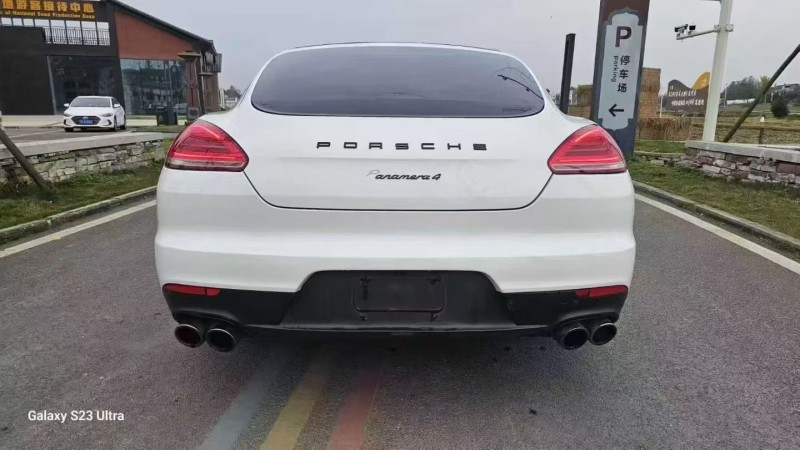 泸州15年保时捷帕拉梅拉9