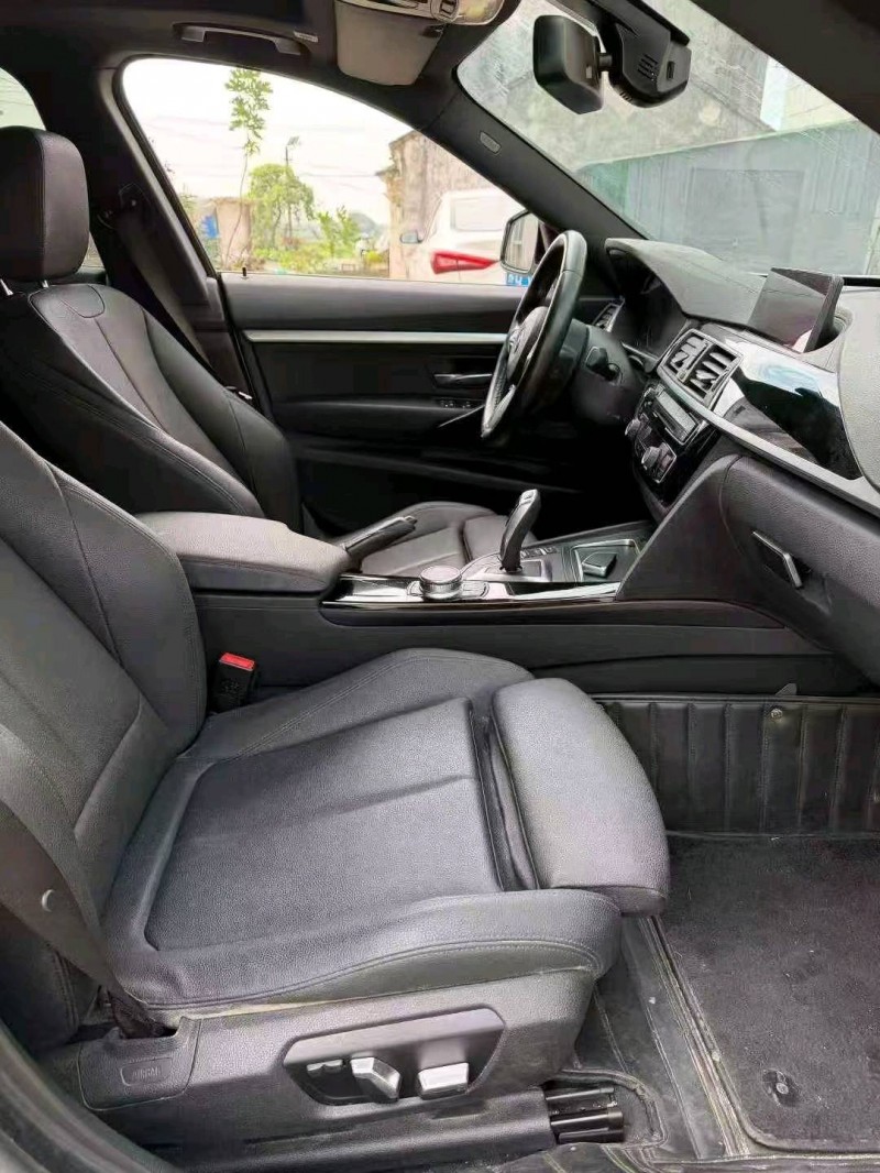 苏州20年宝马3系4