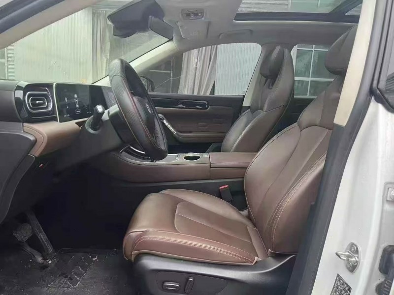 淄博24年零跑汽车C115