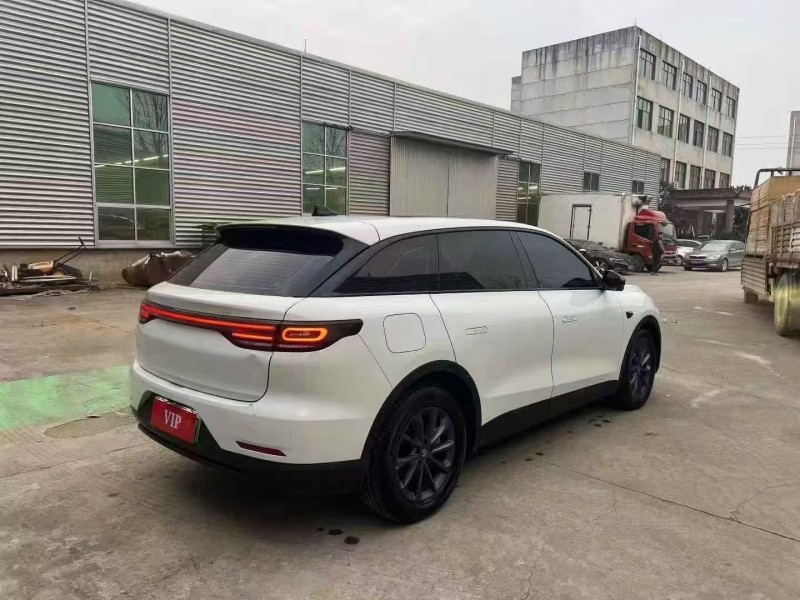 淄博24年零跑汽车C118