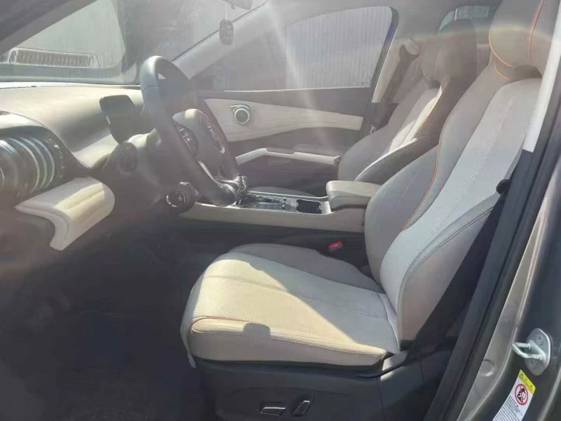 枣庄25年比亚迪元5