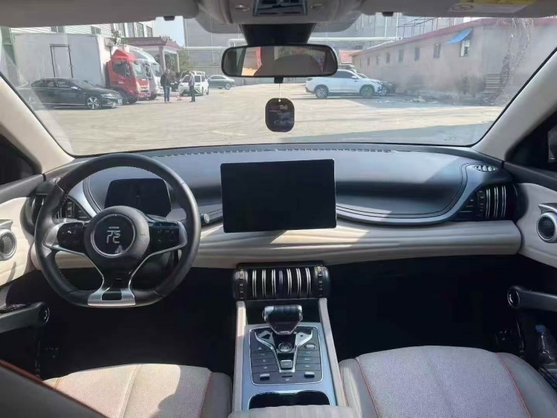 枣庄25年比亚迪元6