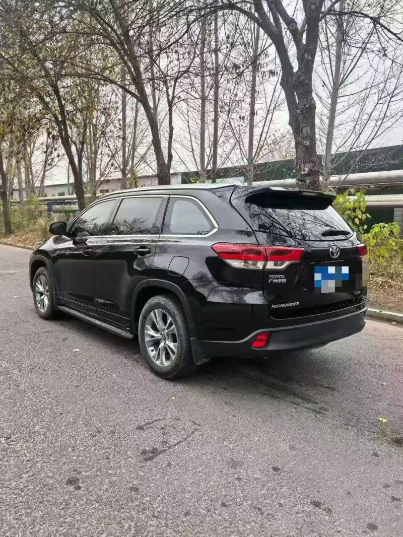 烟台19年丰田汉兰达7